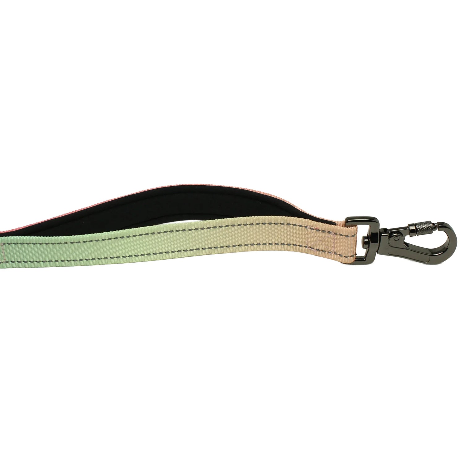 Hands-free dog lead with lockable carabiner.